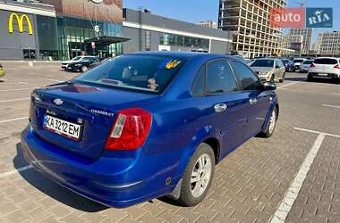 Седан Chevrolet Lacetti 2005 в Киеве