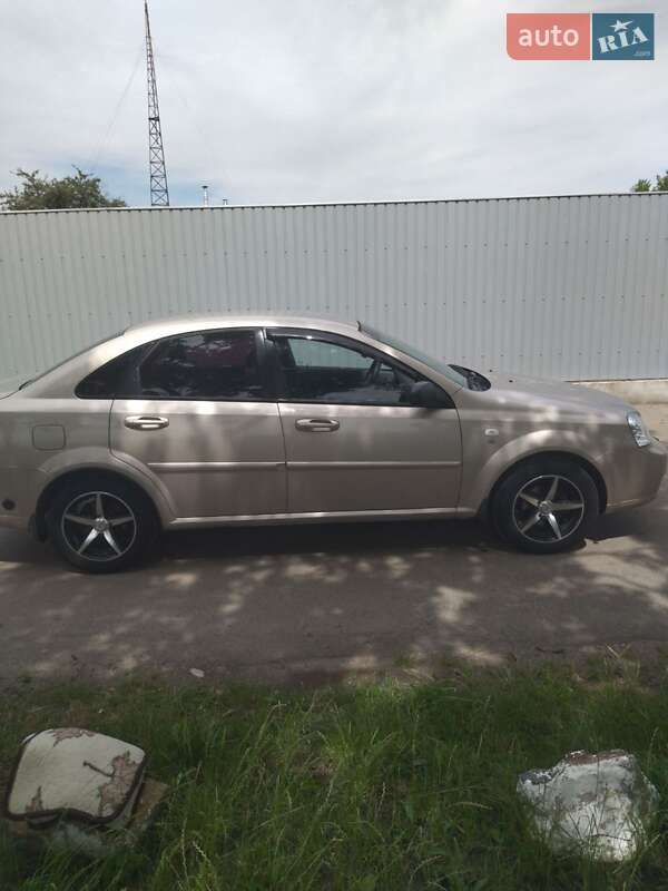Седан Chevrolet Lacetti 2010 в Тальному