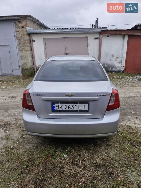 Седан Chevrolet Lacetti 2012 в Рівному