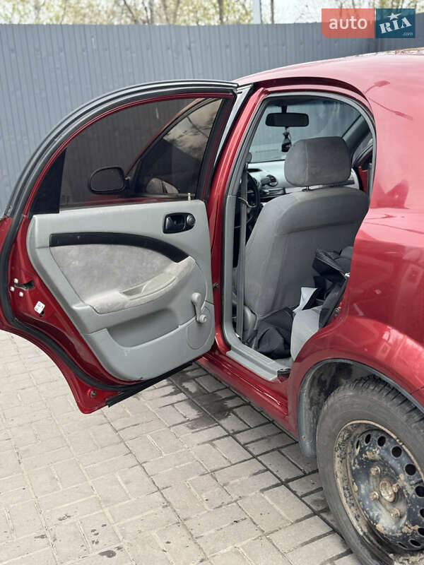 Хетчбек Chevrolet Lacetti 2007 в Дніпрі