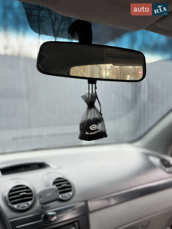 Хетчбек Chevrolet Lacetti 2007 в Дніпрі