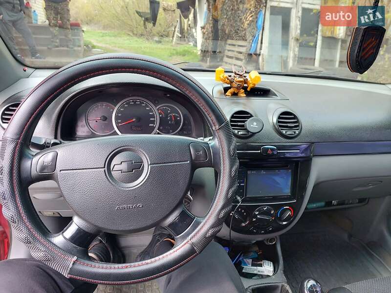 Хэтчбек Chevrolet Lacetti 2006 в Изюме