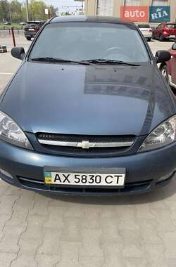 Хэтчбек Chevrolet Lacetti 2008 в 