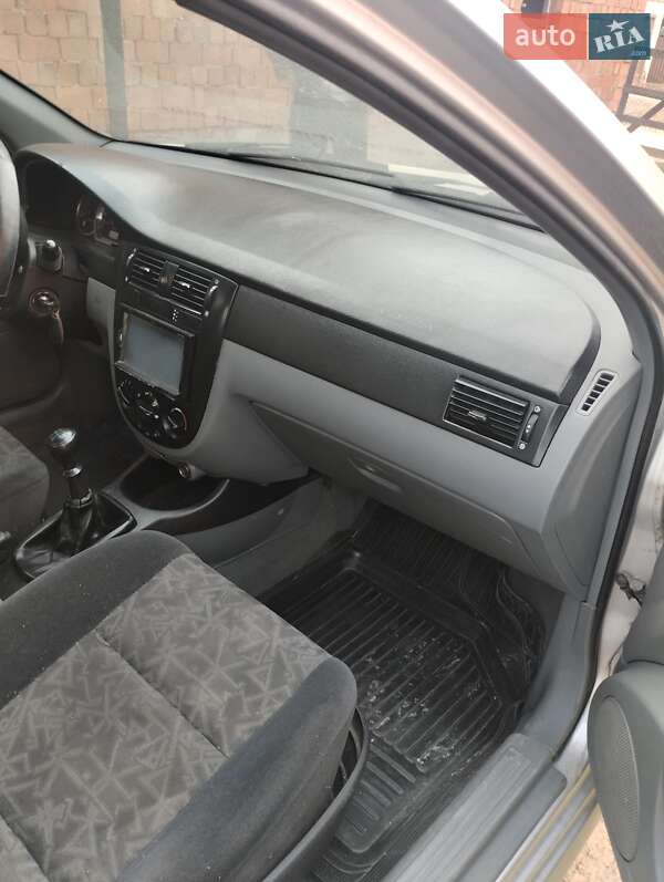 Седан Chevrolet Lacetti 2007 в Вашківцях