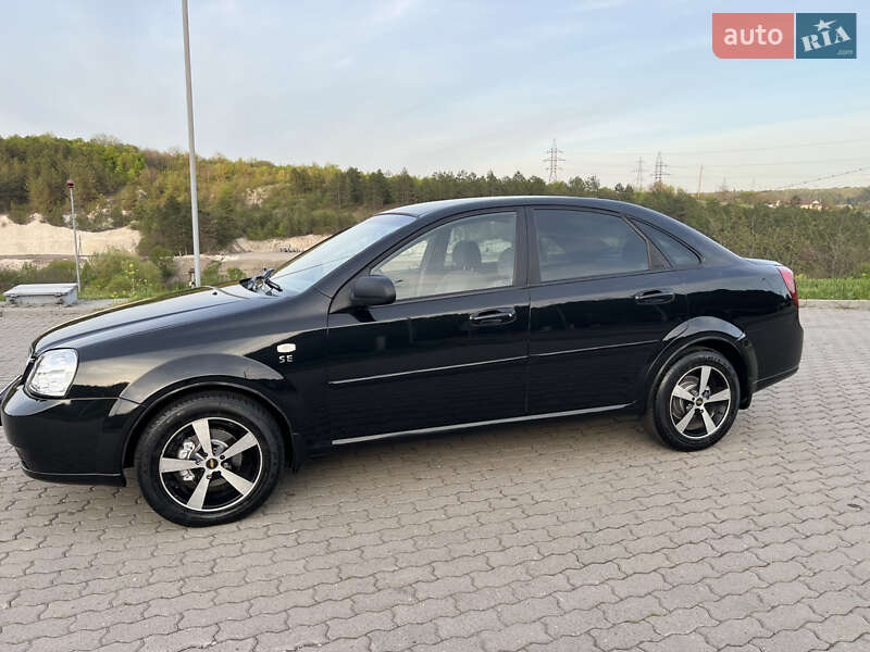 Седан Chevrolet Lacetti 2007 в 