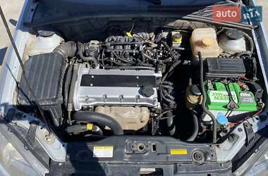Хетчбек Chevrolet Lacetti 2005 в 