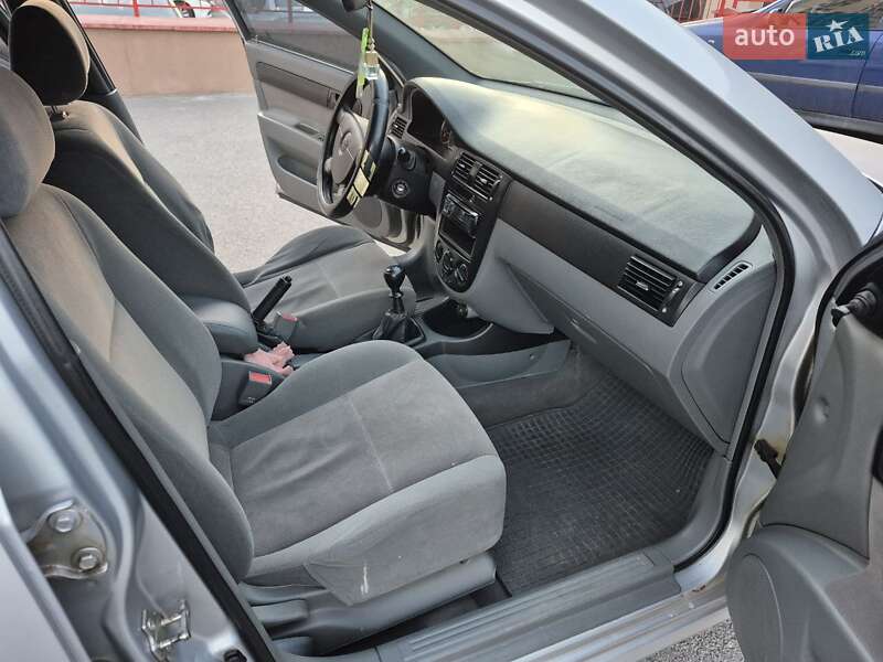 Седан Chevrolet Lacetti 2008 в Вінниці