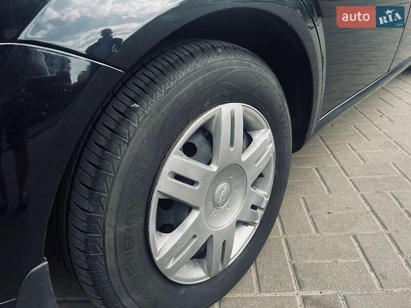 Седан Chevrolet Lacetti 2012 в Черкассах