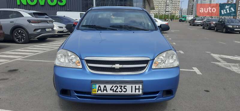 Седан Chevrolet Lacetti 2005 в Киеве