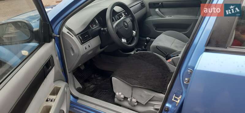 Седан Chevrolet Lacetti 2005 в Киеве