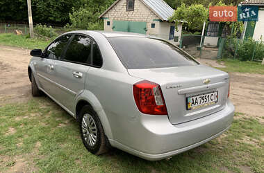 Седан Chevrolet Lacetti 2007 в Киеве