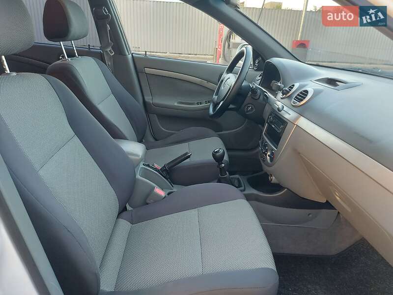 Универсал Chevrolet Lacetti 2009 в Киеве