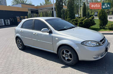 Хетчбек Chevrolet Lacetti 2007 в 