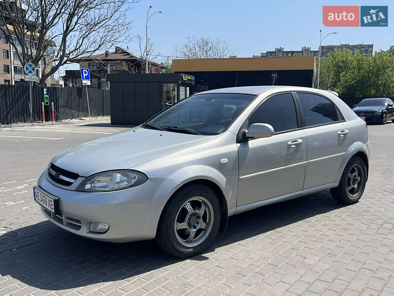Хетчбек Chevrolet Lacetti 2007 в 
