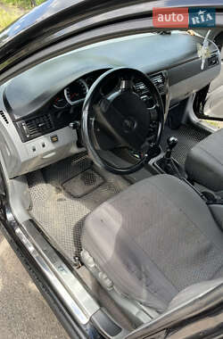 Седан Chevrolet Lacetti 2011 в 