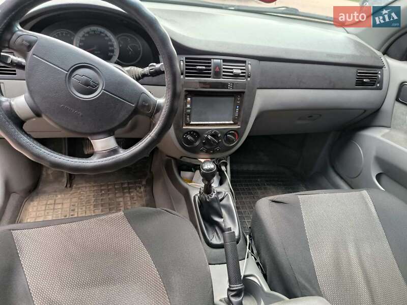 Седан Chevrolet Lacetti 2012 в Тернополі