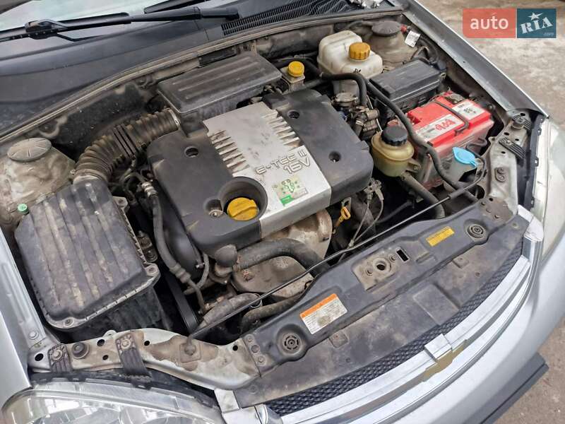 Седан Chevrolet Lacetti 2012 в Тернополі