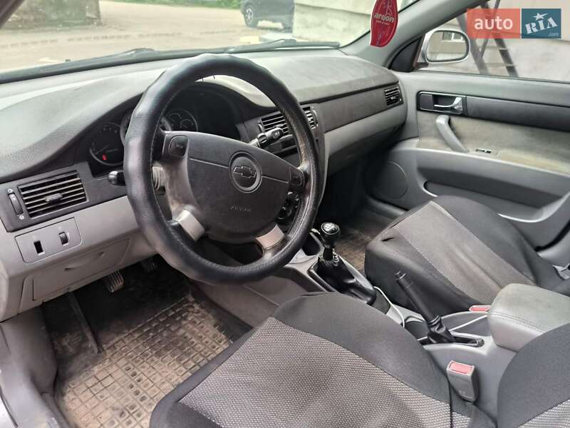 Седан Chevrolet Lacetti 2012 в Тернополі