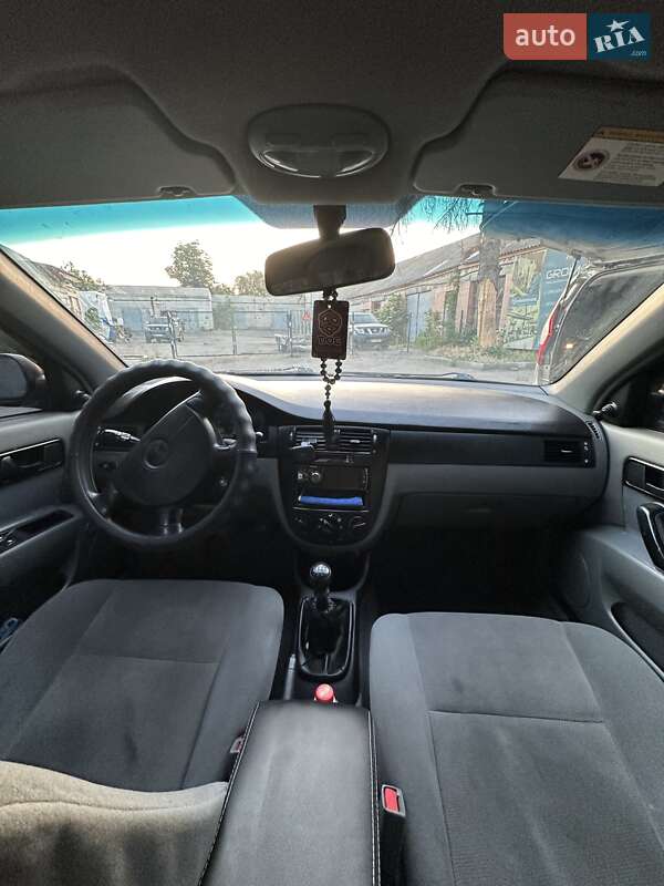 Седан Chevrolet Lacetti 2006 в Киеве