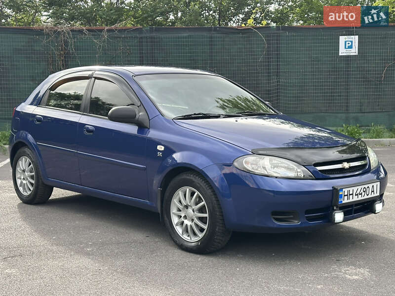 Хэтчбек Chevrolet Lacetti 2004 в Одессе