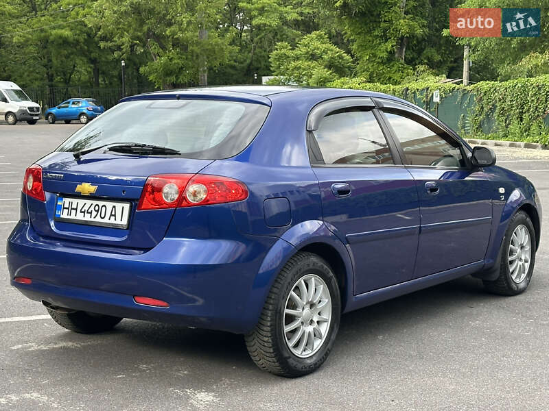 Хэтчбек Chevrolet Lacetti 2004 в Одессе