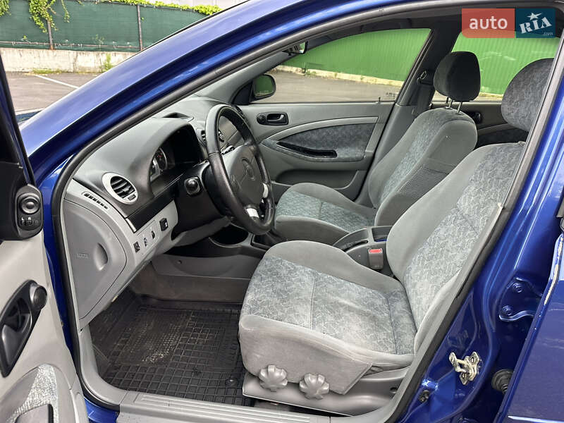 Хэтчбек Chevrolet Lacetti 2004 в Одессе