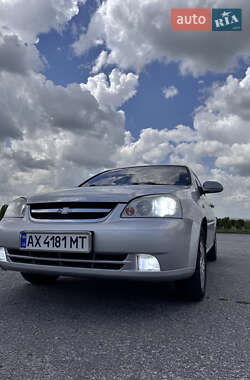 Седан Chevrolet Lacetti 2008 в Харькове