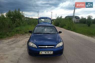 Хэтчбек Chevrolet Lacetti 2008 в 