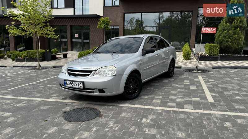 Седан Chevrolet Lacetti 2007 в Ужгороде