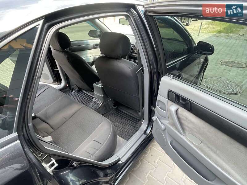 Седан Chevrolet Lacetti 2011 в Киеве