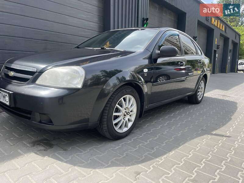Седан Chevrolet Lacetti 2011 в 
