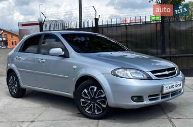 Хэтчбек Chevrolet Lacetti 2006 в Киеве