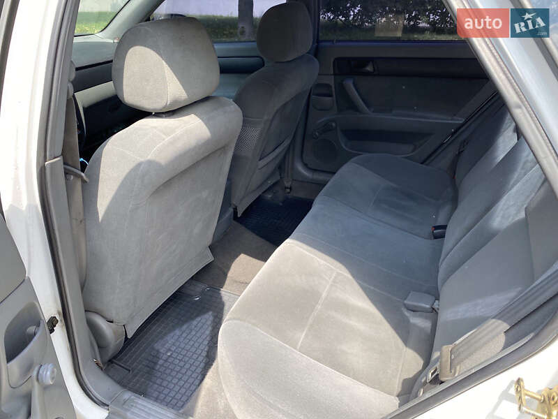 Седан Chevrolet Lacetti 2005 в Києві