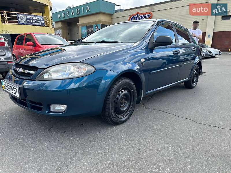 Хэтчбек Chevrolet Lacetti 2007 в 