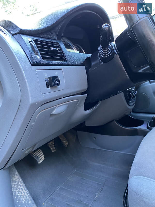 Седан Chevrolet Lacetti 2007 в Борщеве фото 30 Седан Chevrolet Lacetti 2007 в Борщеве