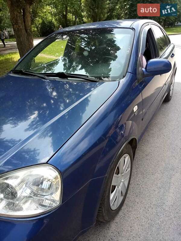 Хетчбек Chevrolet Lacetti 2007 в Чернігові