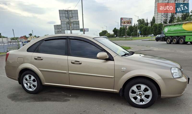 Chevrolet Lacetti 2009