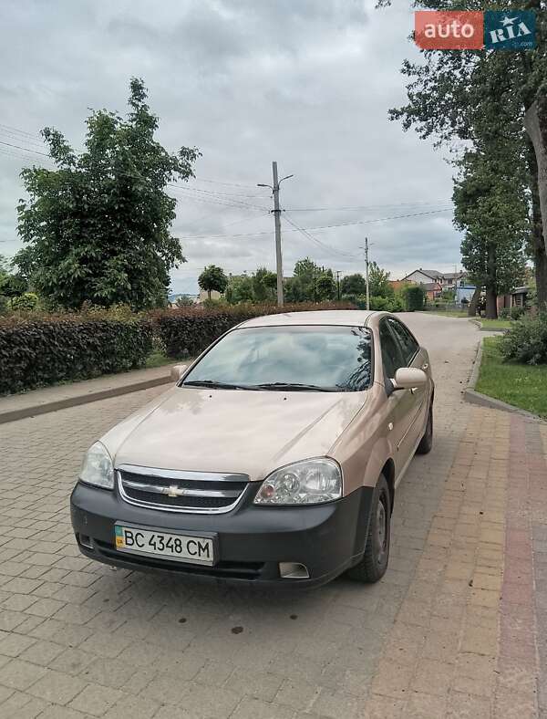 Chevrolet Lacetti 2011