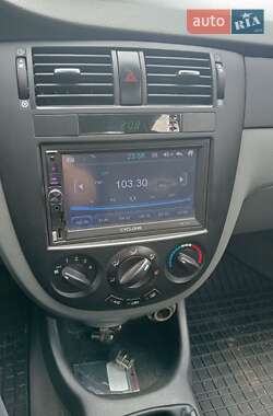 Седан Chevrolet Lacetti 2012 в 