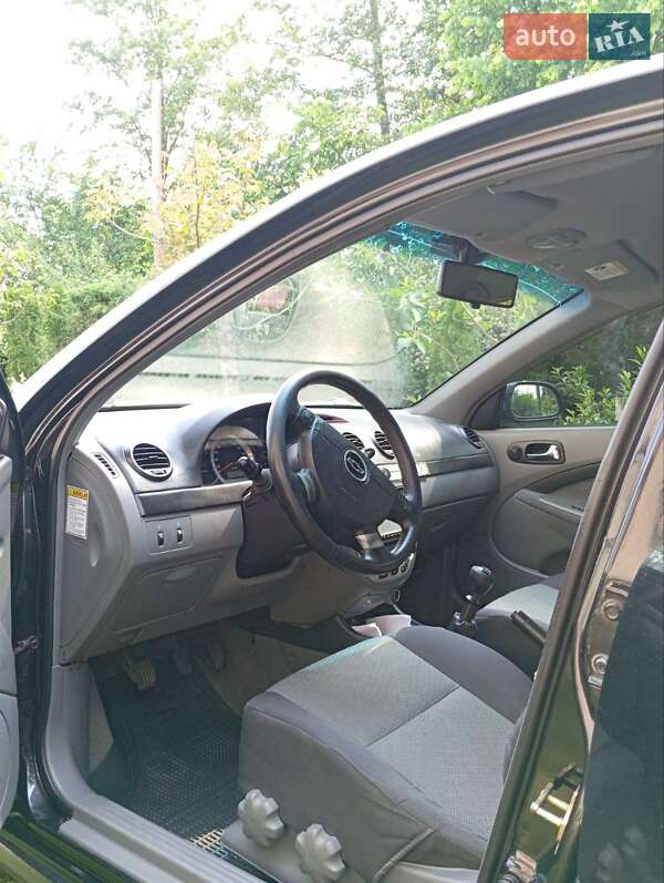 Хетчбек Chevrolet Lacetti 2006 в Житомирі