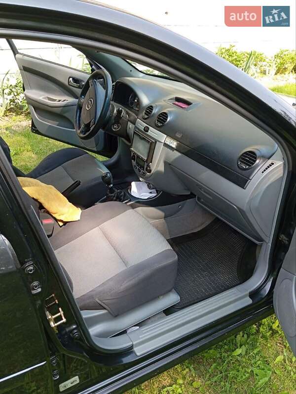 Хетчбек Chevrolet Lacetti 2006 в Житомирі