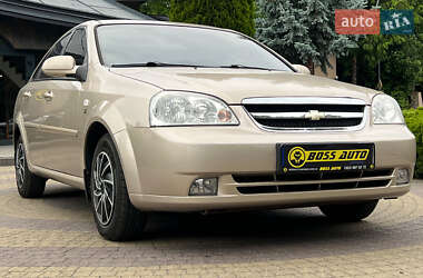 Седан Chevrolet Lacetti 2012 в Львові