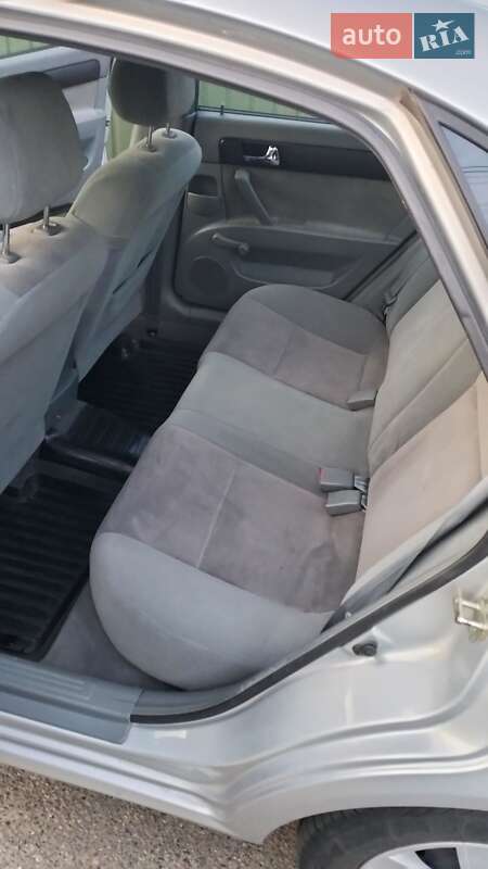 Седан Chevrolet Lacetti 2009 в Киеве