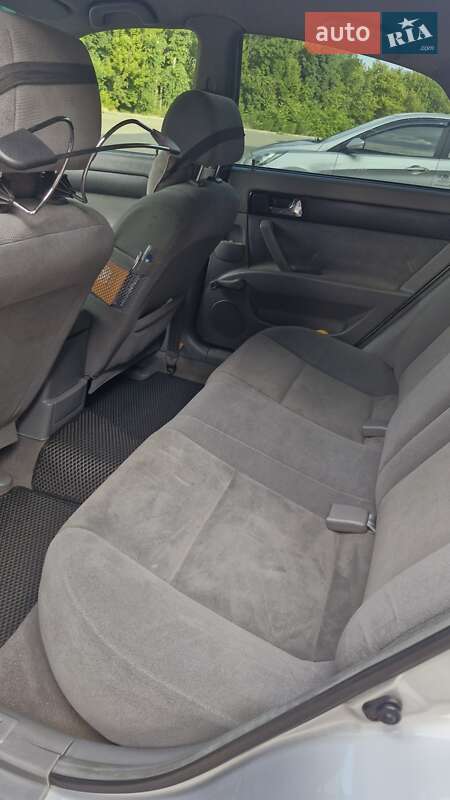Седан Chevrolet Lacetti 2005 в Дніпрі