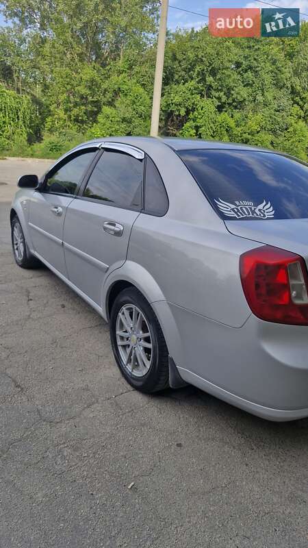 Седан Chevrolet Lacetti 2005 в Дніпрі