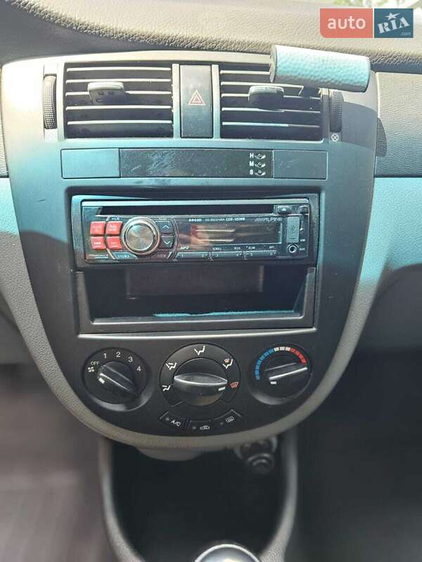 Седан Chevrolet Lacetti 2012 в Кролевце