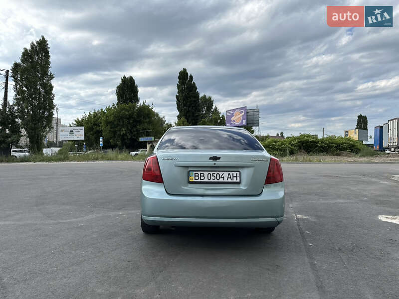 Седан Chevrolet Lacetti 2006 в Киеве