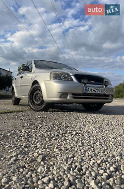 Седан Chevrolet Lacetti 2008 в Кривом Роге