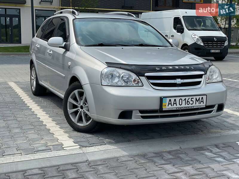 Chevrolet Lacetti 2011