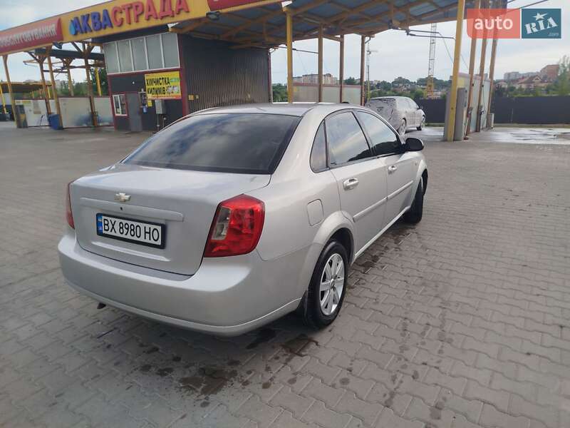 Седан Chevrolet Lacetti 2005 в Хмельницькому